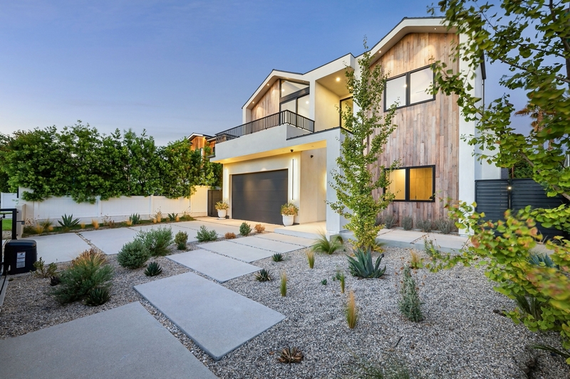 maison avec bande de propreté